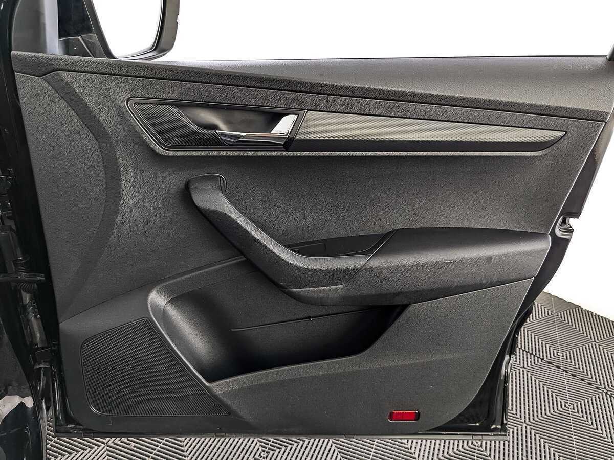 Купить Skoda Karoq, 2021, 41 858 км, фото №22