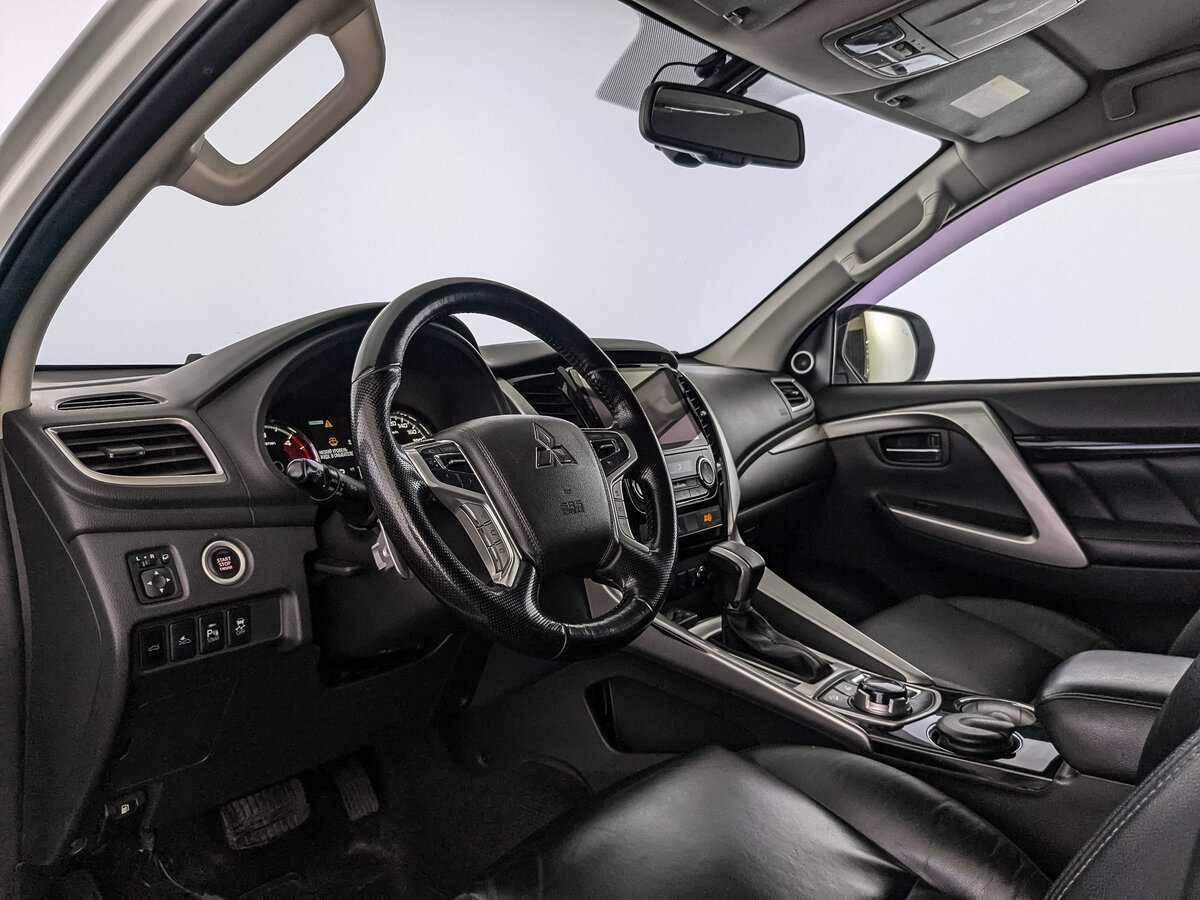 Купить Mitsubishi Pajero Sport, 2017, 187 635 км, фото №13