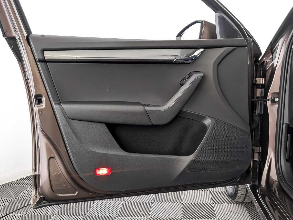 Купить Skoda Octavia, 2019, 44 196 км, фото №19