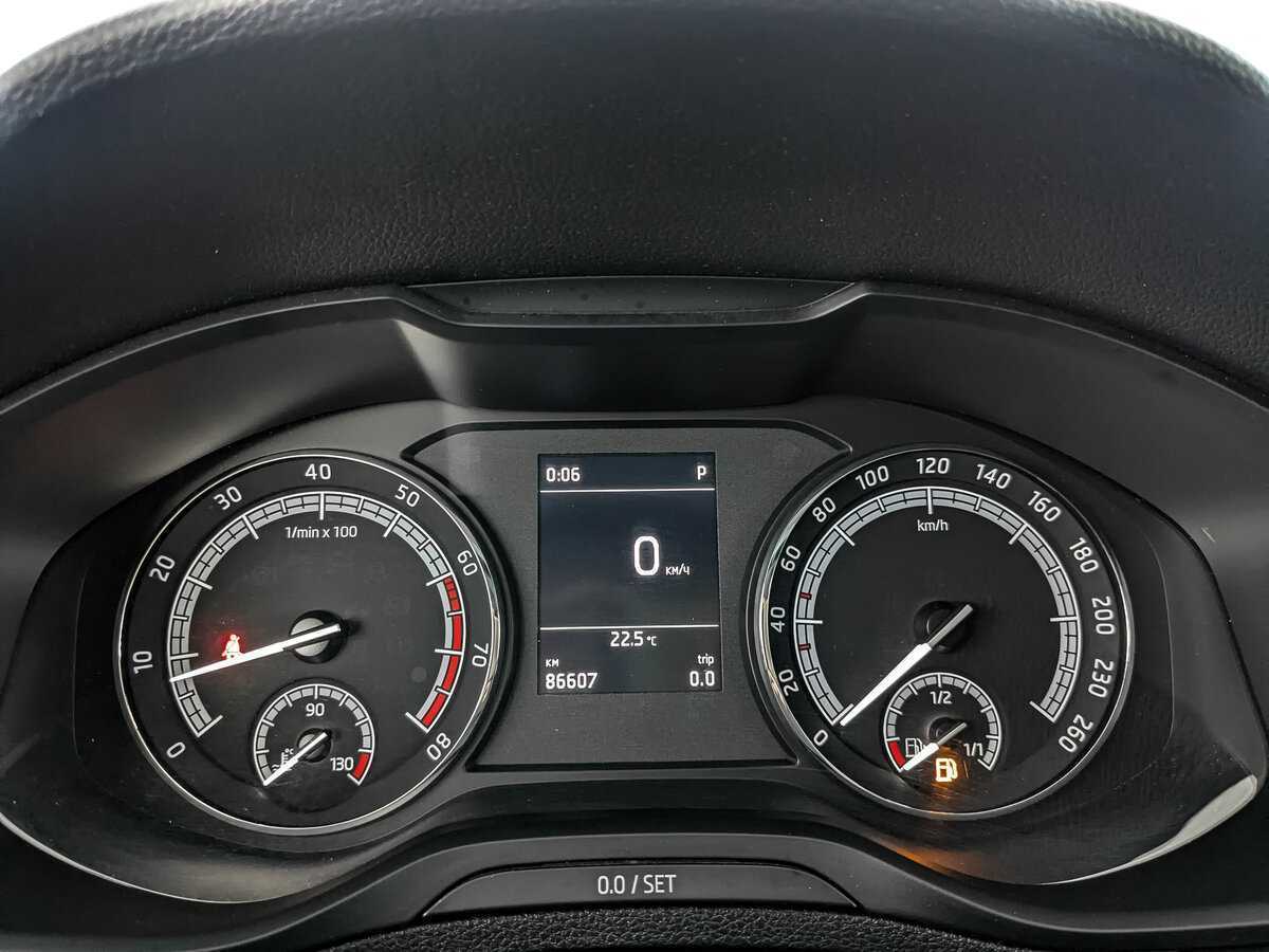 Купить Skoda Karoq, 2021, 86 574 км, фото №13