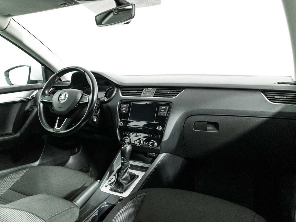 Купить Skoda Octavia, 2020, 106 517 км, фото №9