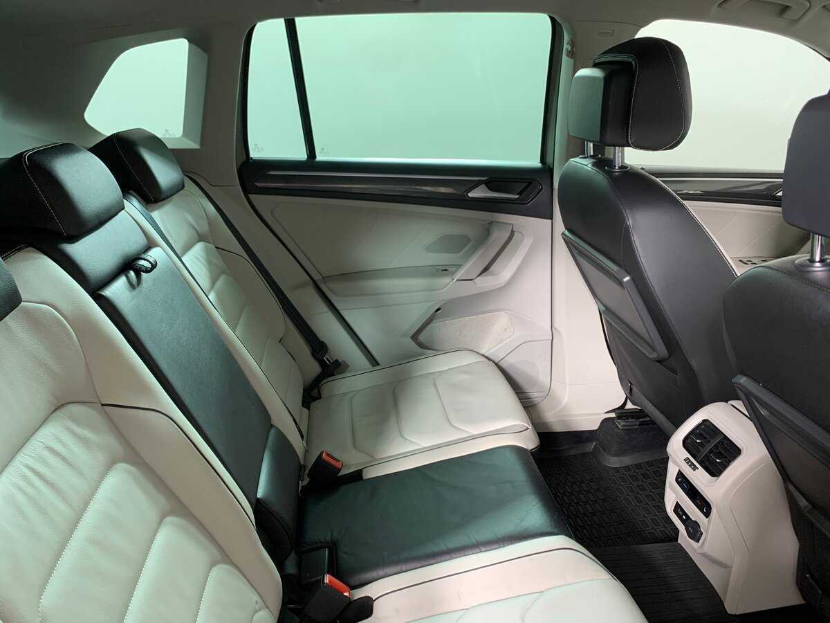 Купить Volkswagen Tiguan, 2017, 107 343 км, фото №18
