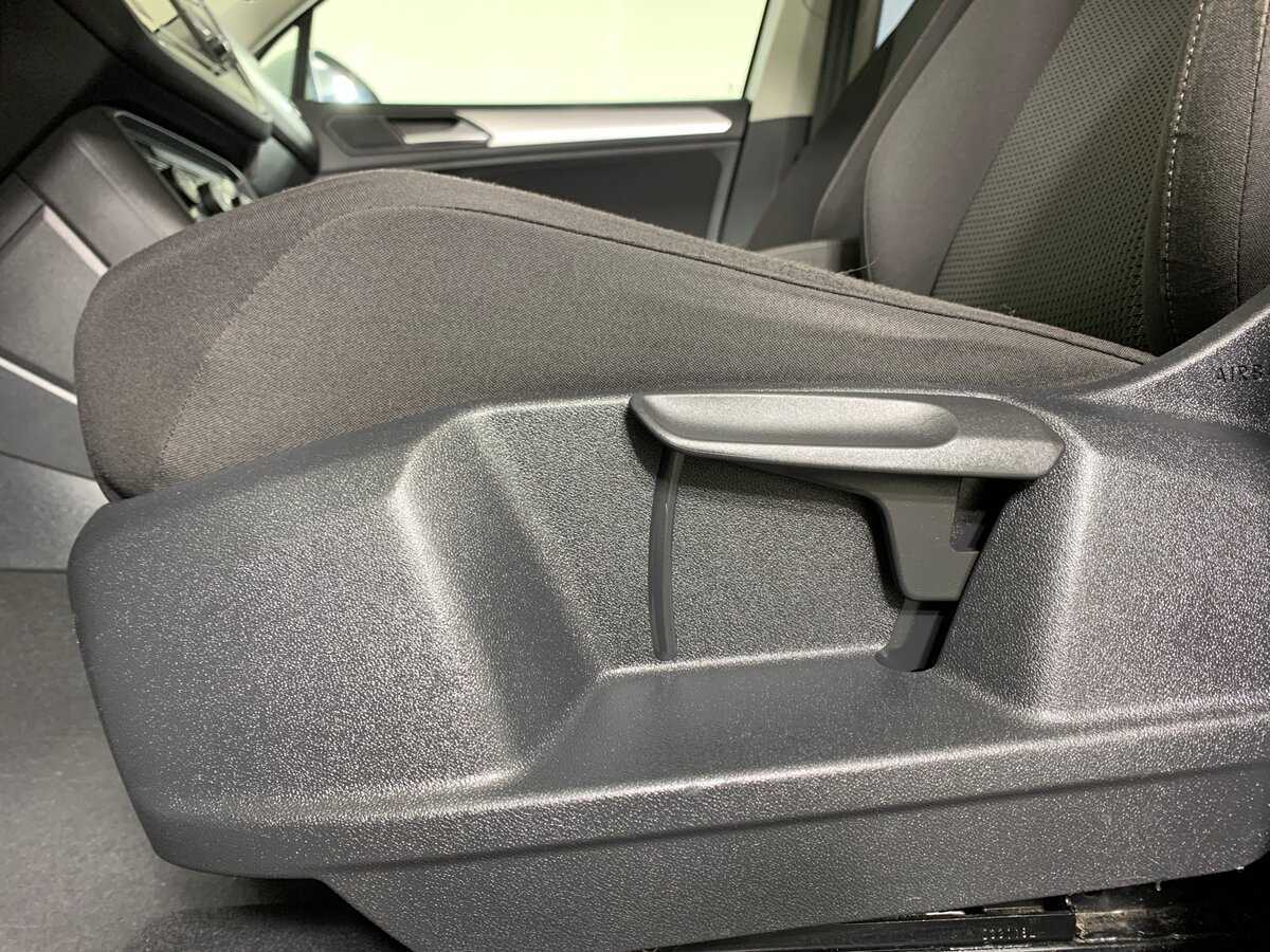 Купить Volkswagen Tiguan, 2018, 76 673 км, фото №17
