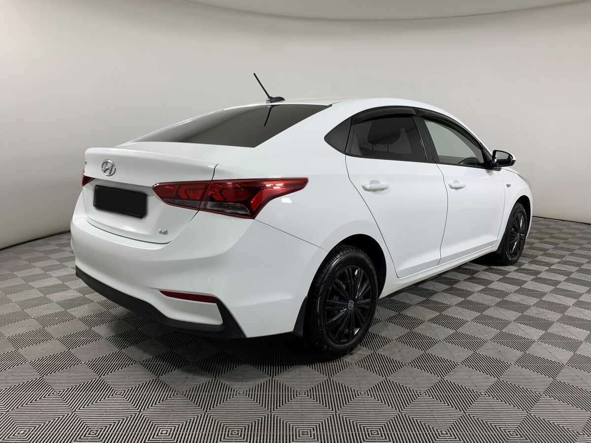 Купить Hyundai Solaris, 2017, 146 130 км, фото №4