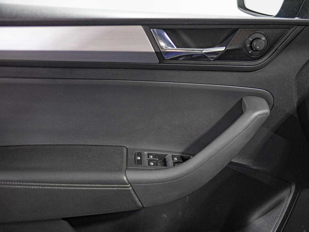 Купить Skoda Rapid, 2019, 150 133 км, фото №13