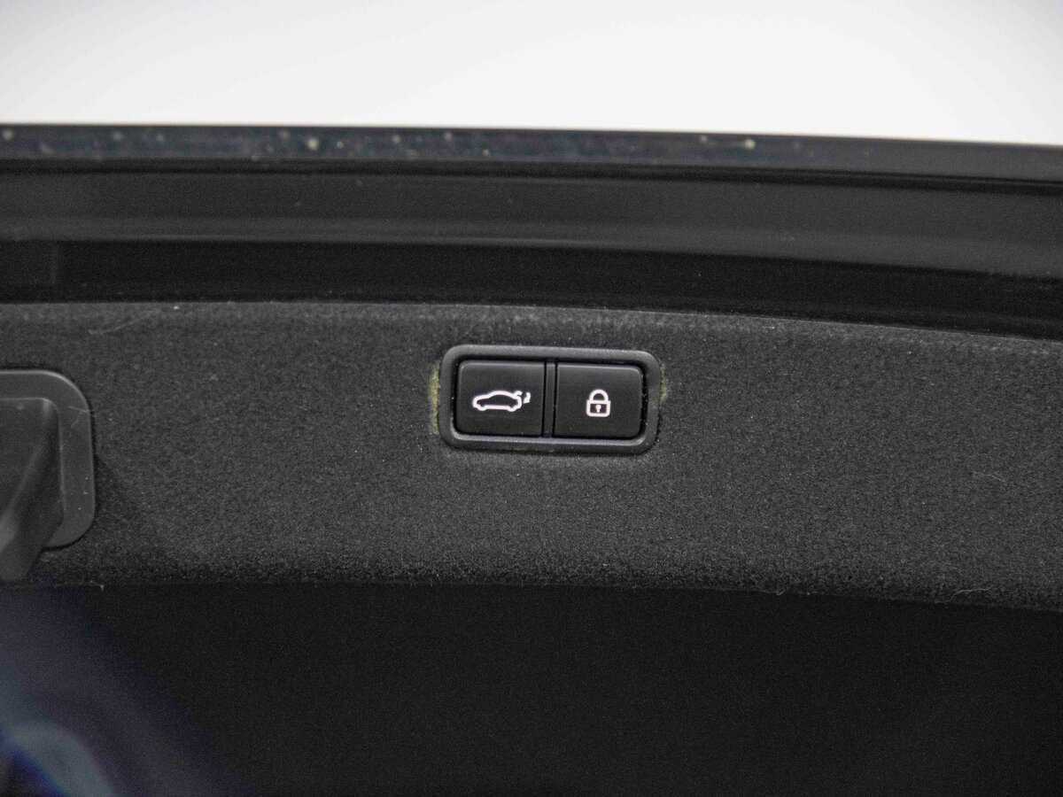 Купить Hyundai Genesis, 2014, 179 777 км, фото №25