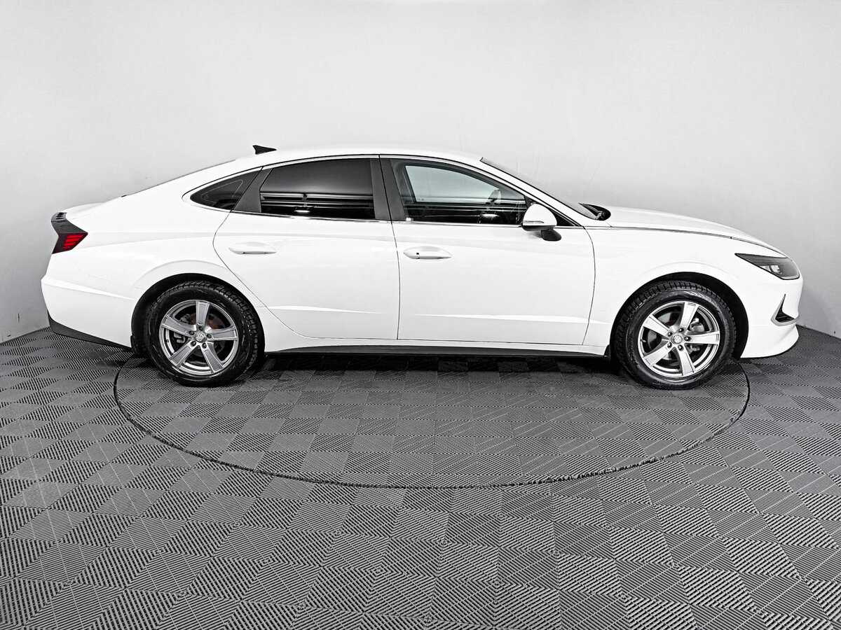 Купить Hyundai Sonata, 2020, 50 524 км, фото №4