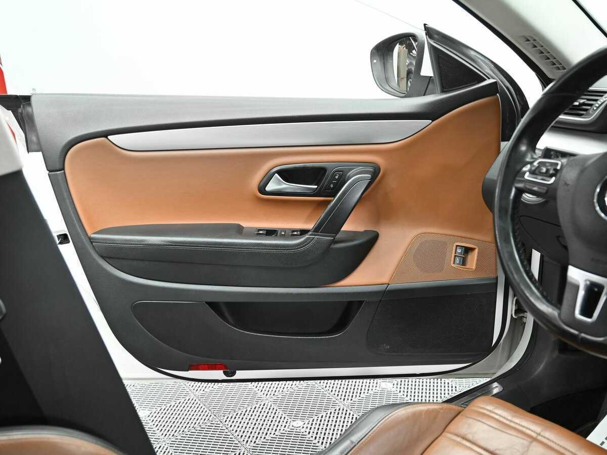 Купить Volkswagen Passat CC, 2013, 163 500 км, фото №7