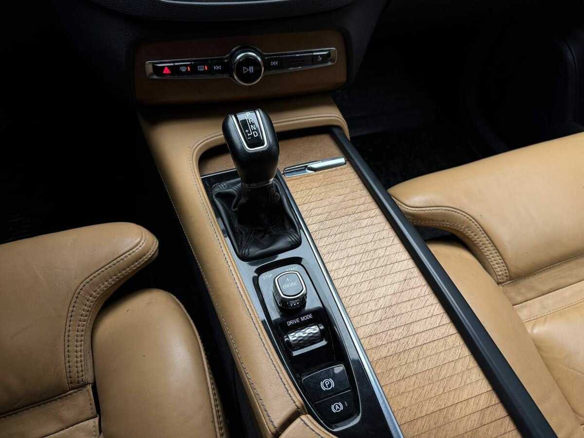 Купить Volvo XC90, 2015, 203 631 км, фото №9