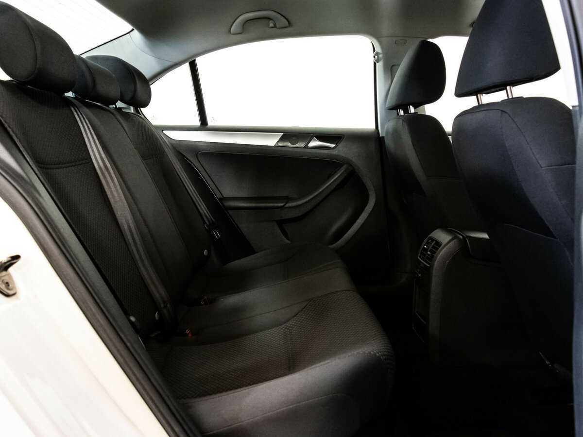 Купить Volkswagen Jetta, 2013, 108 694 км, фото №14
