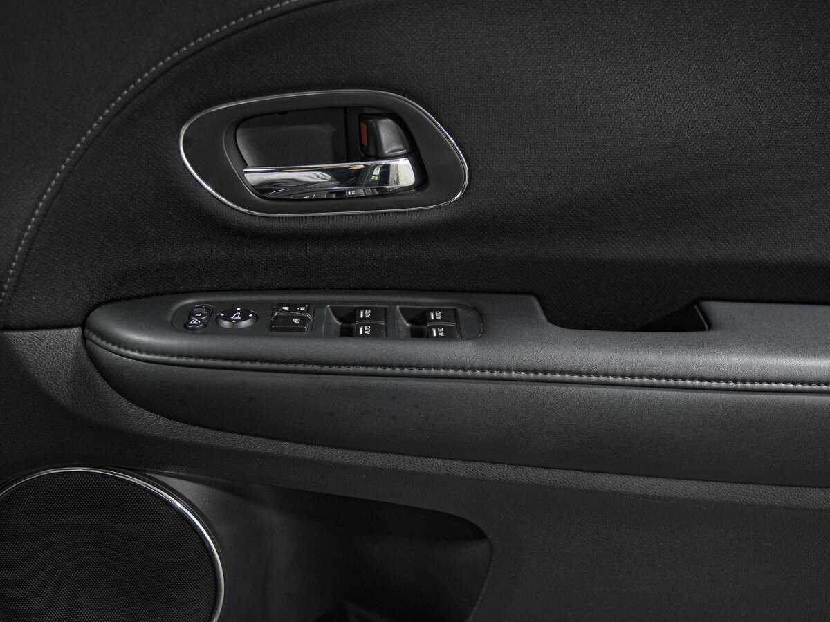 Купить Honda Vezel, 2014, 141 445 км, фото №13