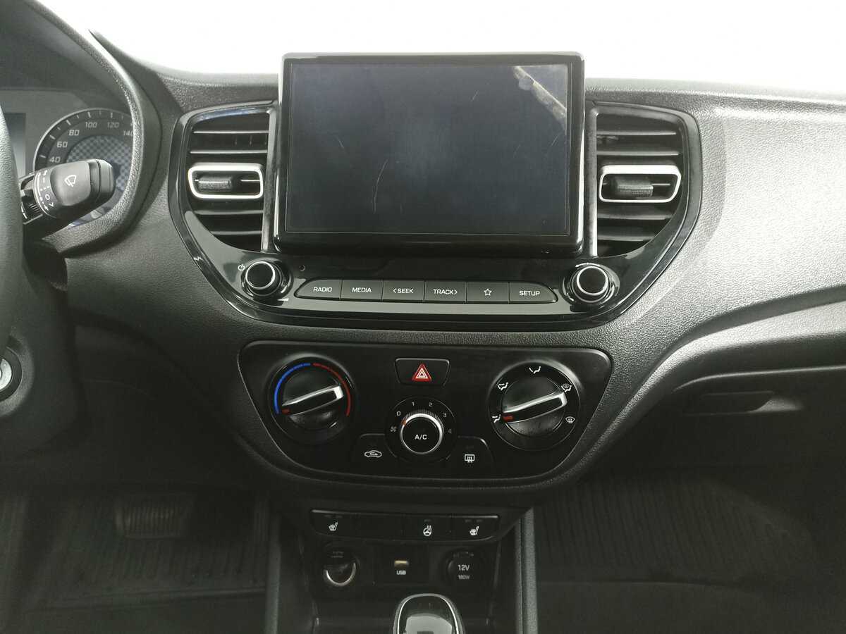 Купить Hyundai Solaris, 2021, 131 002 км, фото №14