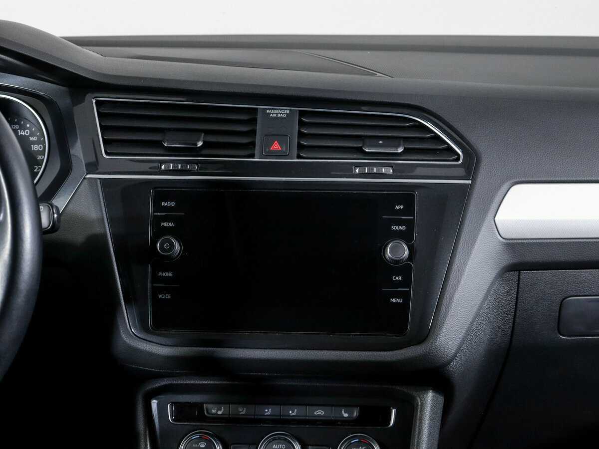 Купить Volkswagen Tiguan, 2020, 61 753 км, фото №10