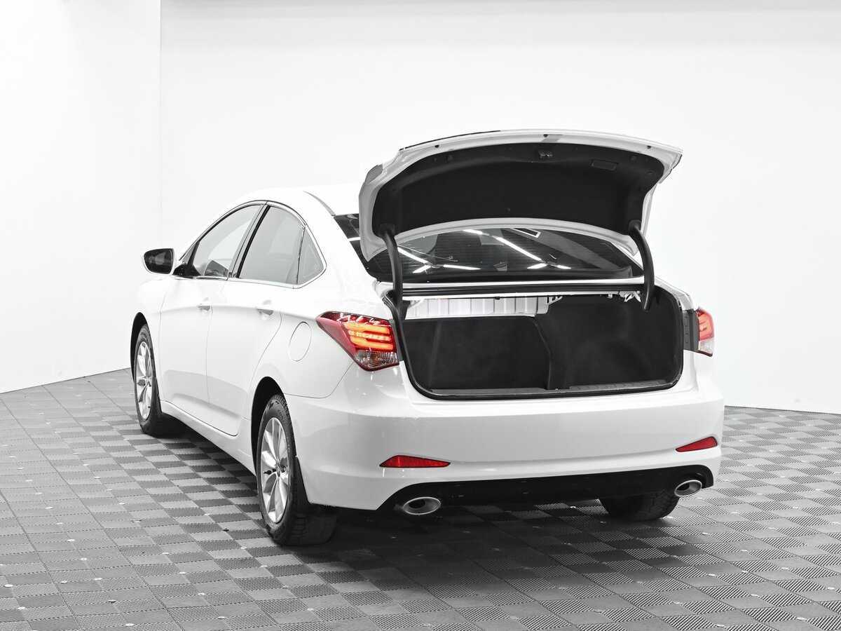 Купить Hyundai i40, 2016, 182 000 км, фото №5