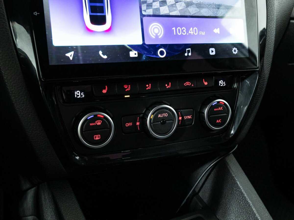 Купить Volkswagen Jetta, 2012, 230 832 км, фото №17