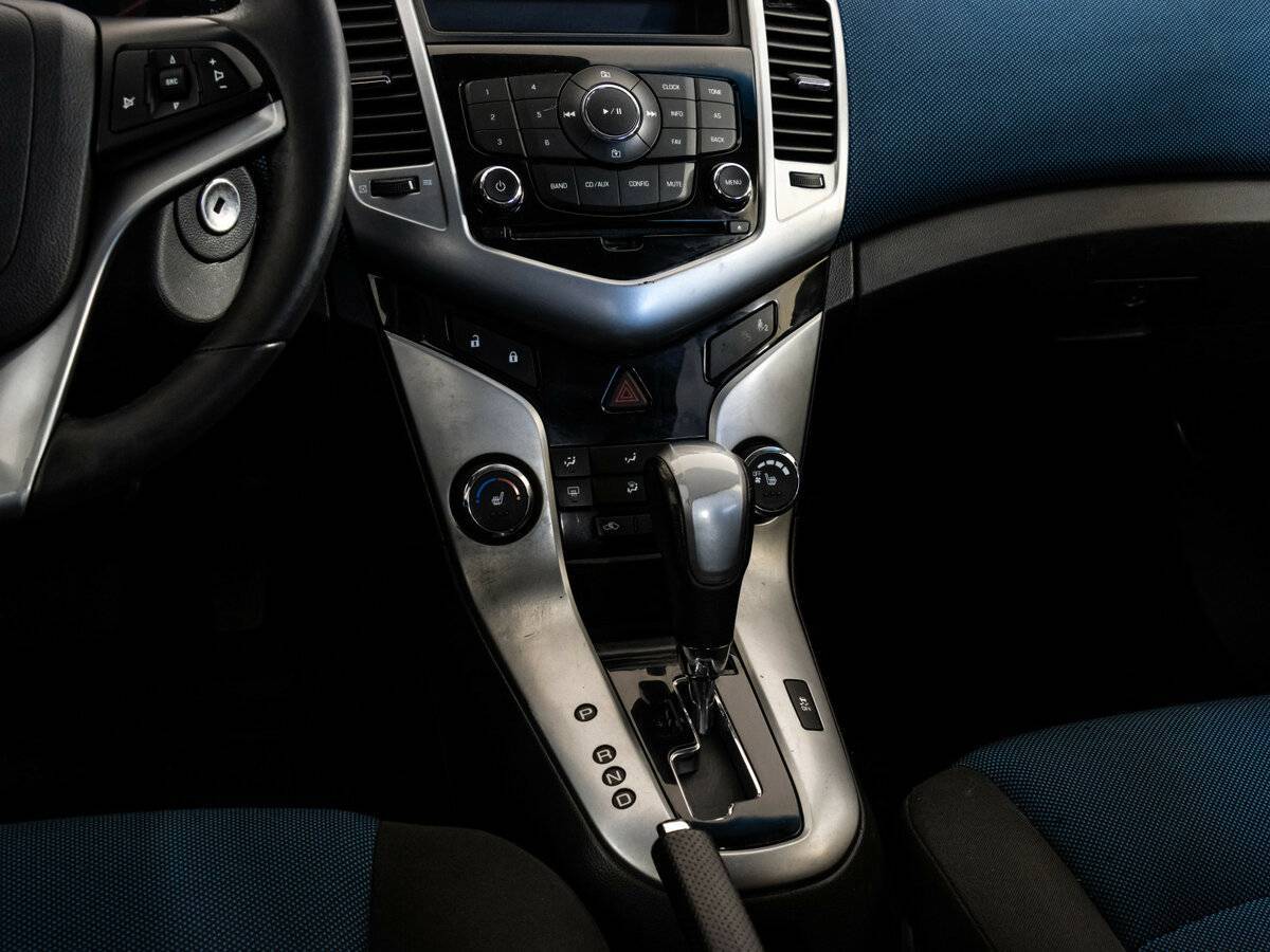 Купить Chevrolet Cruze, 2012, 174 615 км, фото №10