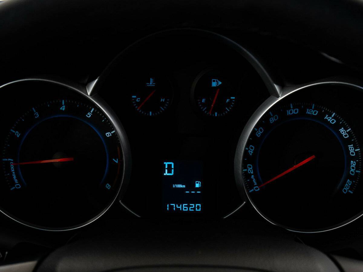 Купить Chevrolet Cruze, 2012, 174 615 км, фото №12