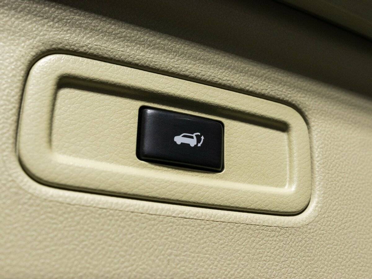 Купить Infiniti FX30d, 2012, 132 395 км, фото №15