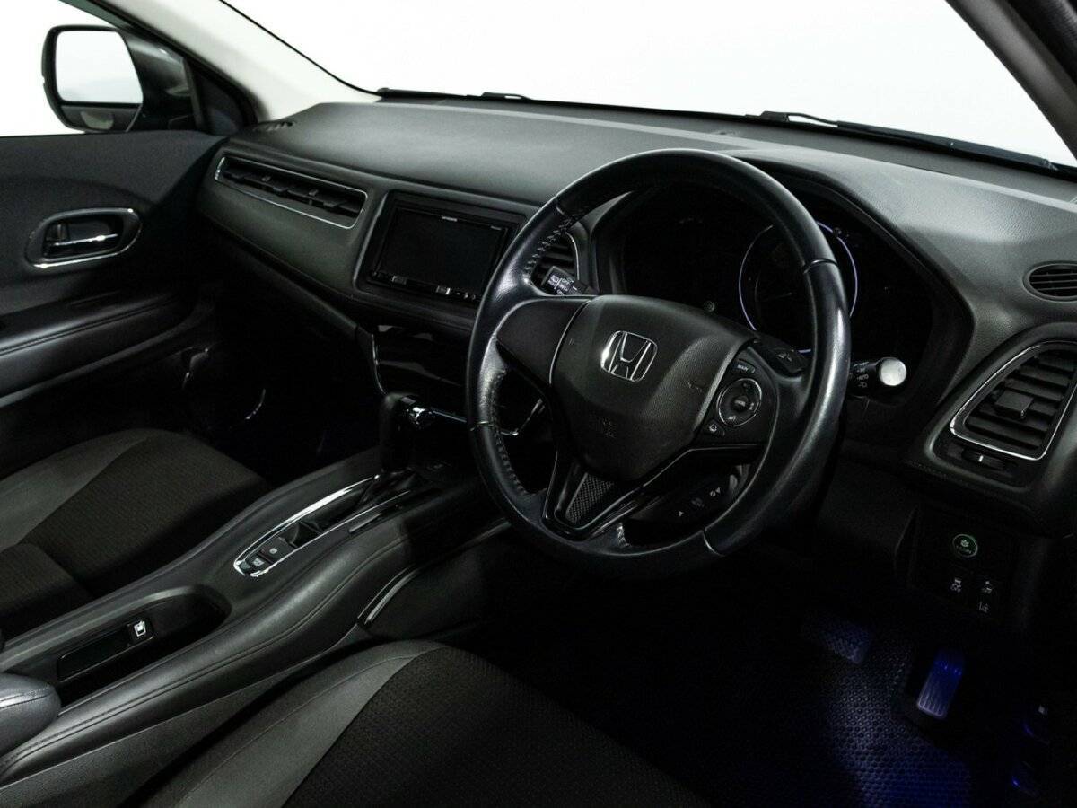 Купить Honda Vezel, 2019, 10 000 км, фото №9