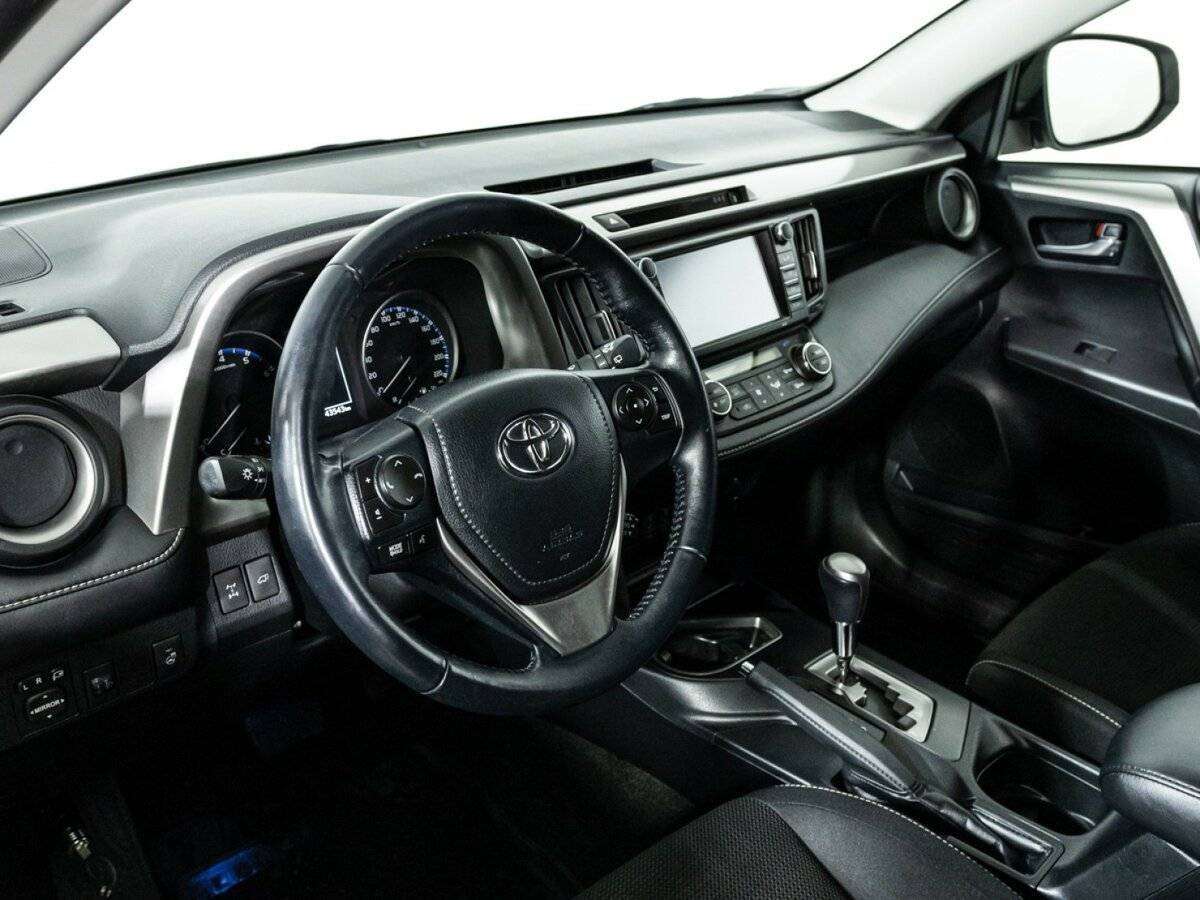 Купить Toyota RAV4, 2017, 43 541 км, фото №11