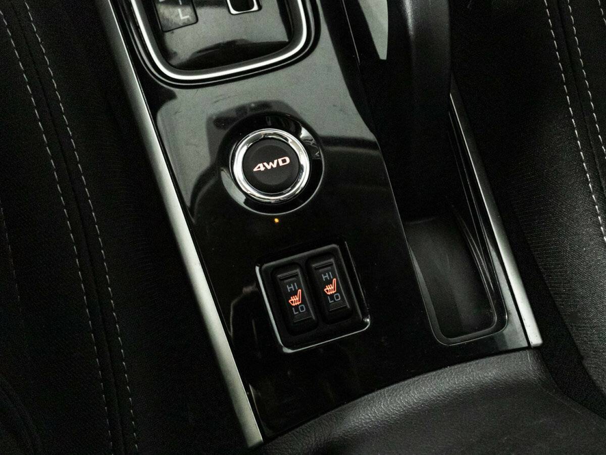Купить Mitsubishi Outlander, 2018, 88 790 км, фото №17