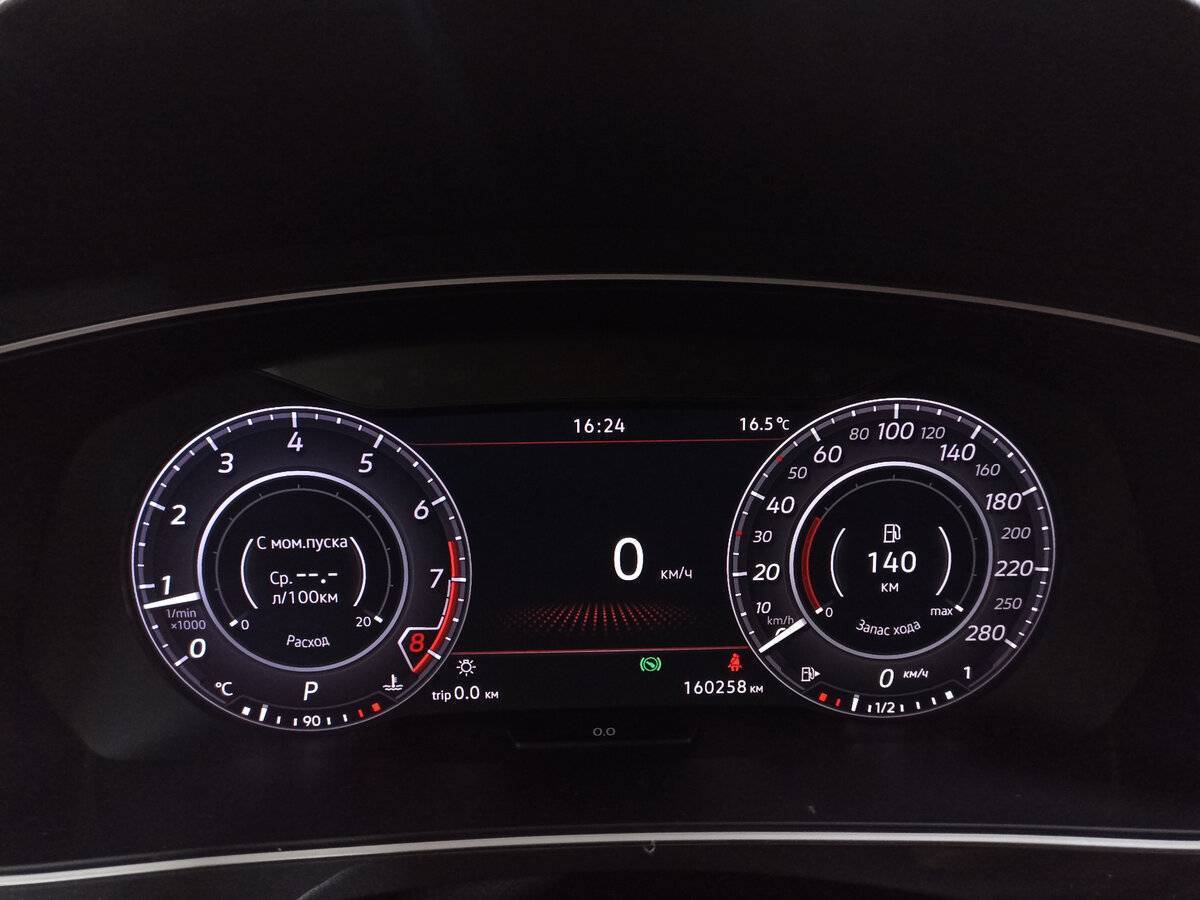 Купить Volkswagen Tiguan, 2018, 160 240 км, фото №13