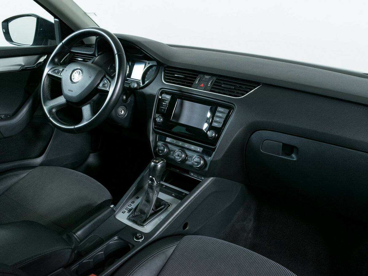 Купить Skoda Octavia, 2014, 191 000 км, фото №8