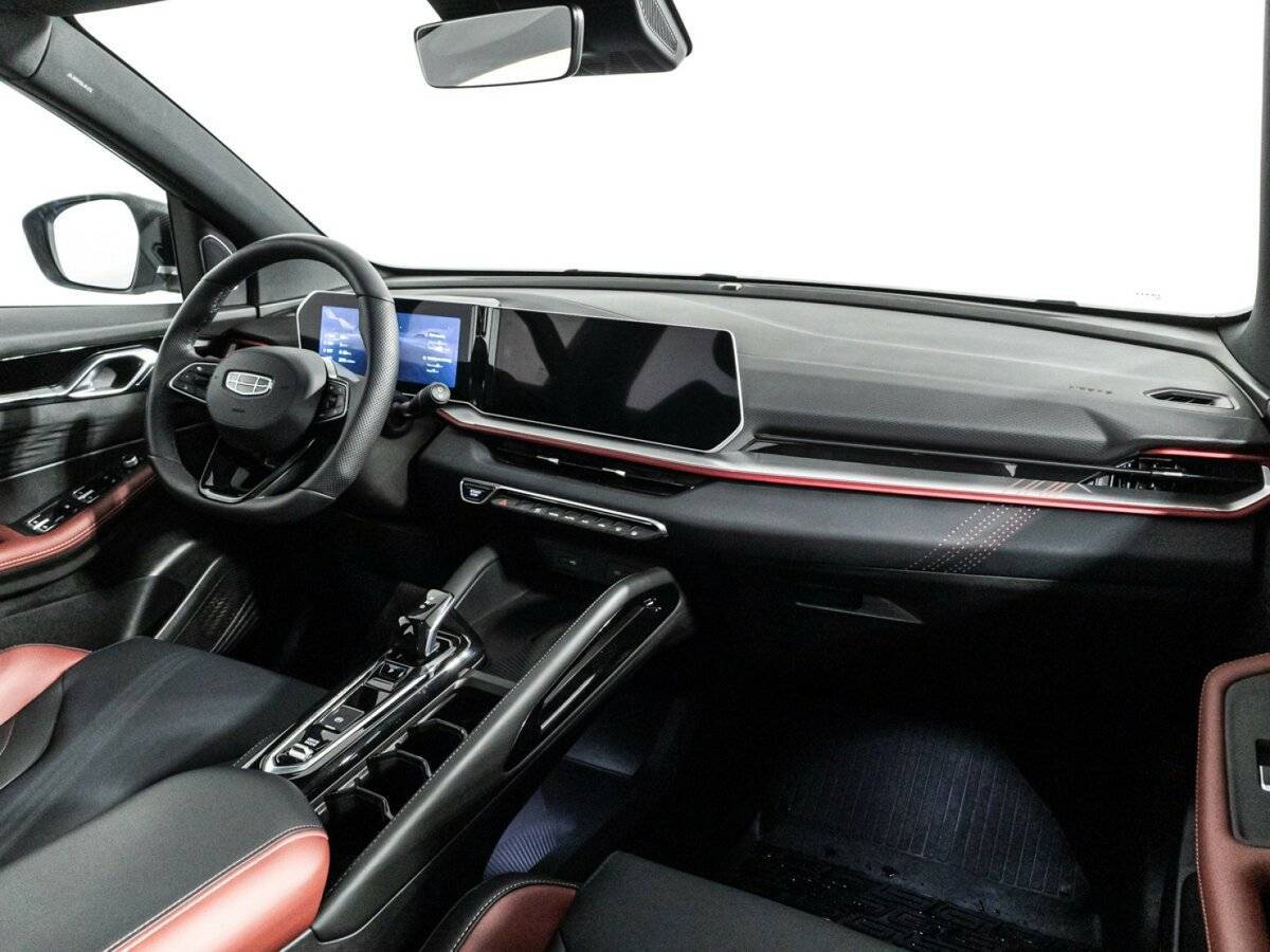 Купить Geely Coolray, 2023, 12 686 км, фото №9