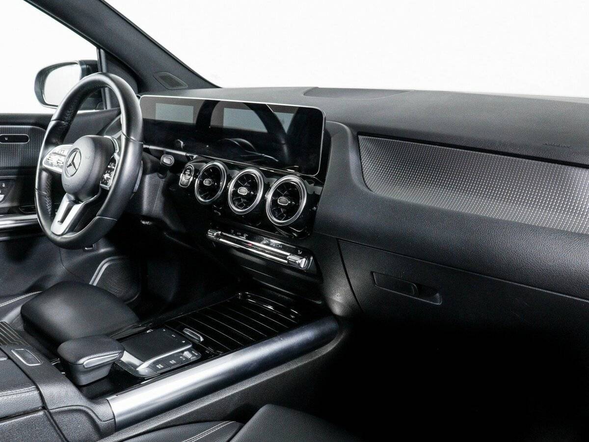 Купить Mercedes-Benz B-Класс 200, 2020, 58 673 км, фото №9