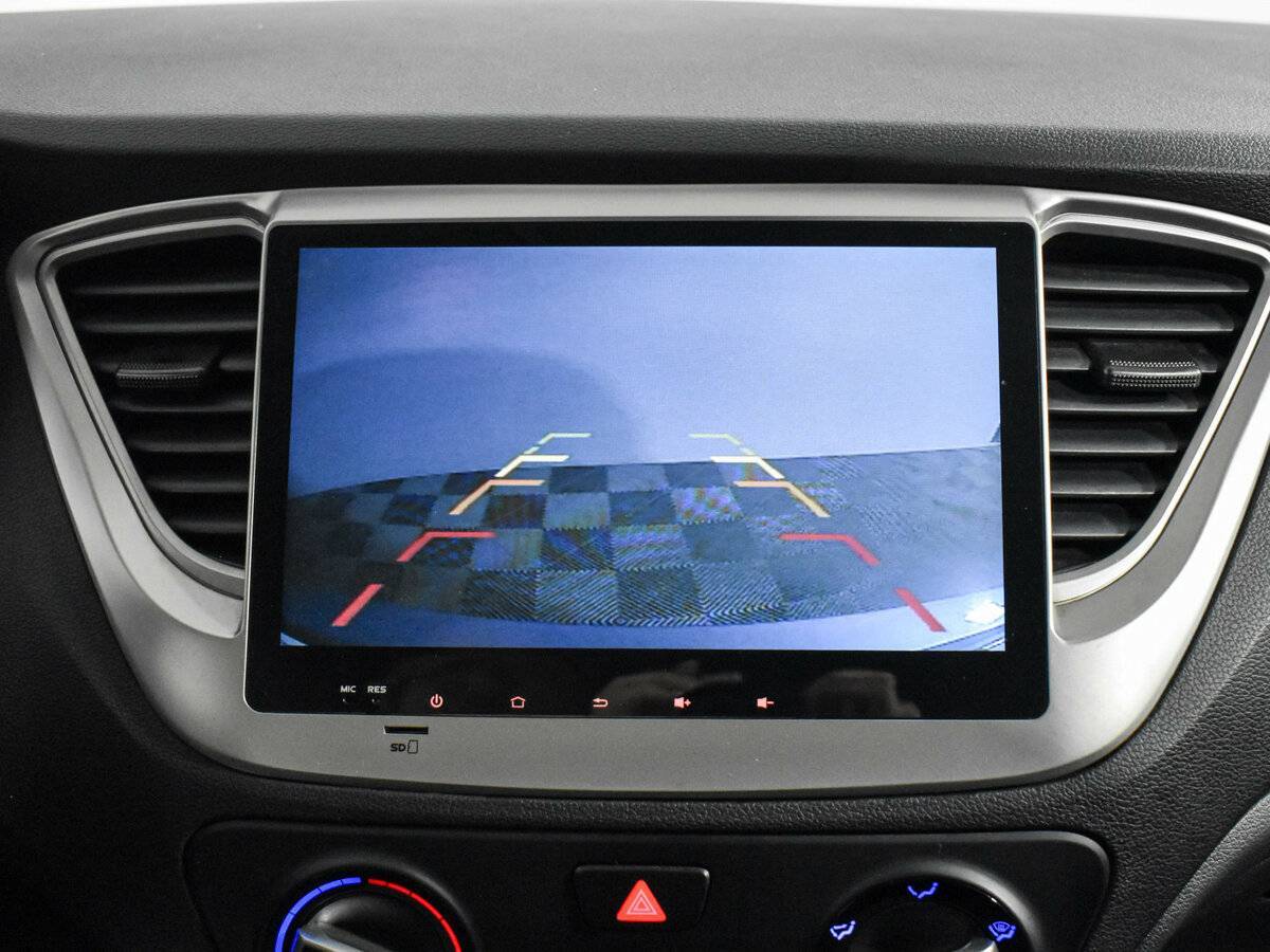 Купить Hyundai Solaris, 2017, 148 326 км, фото №18