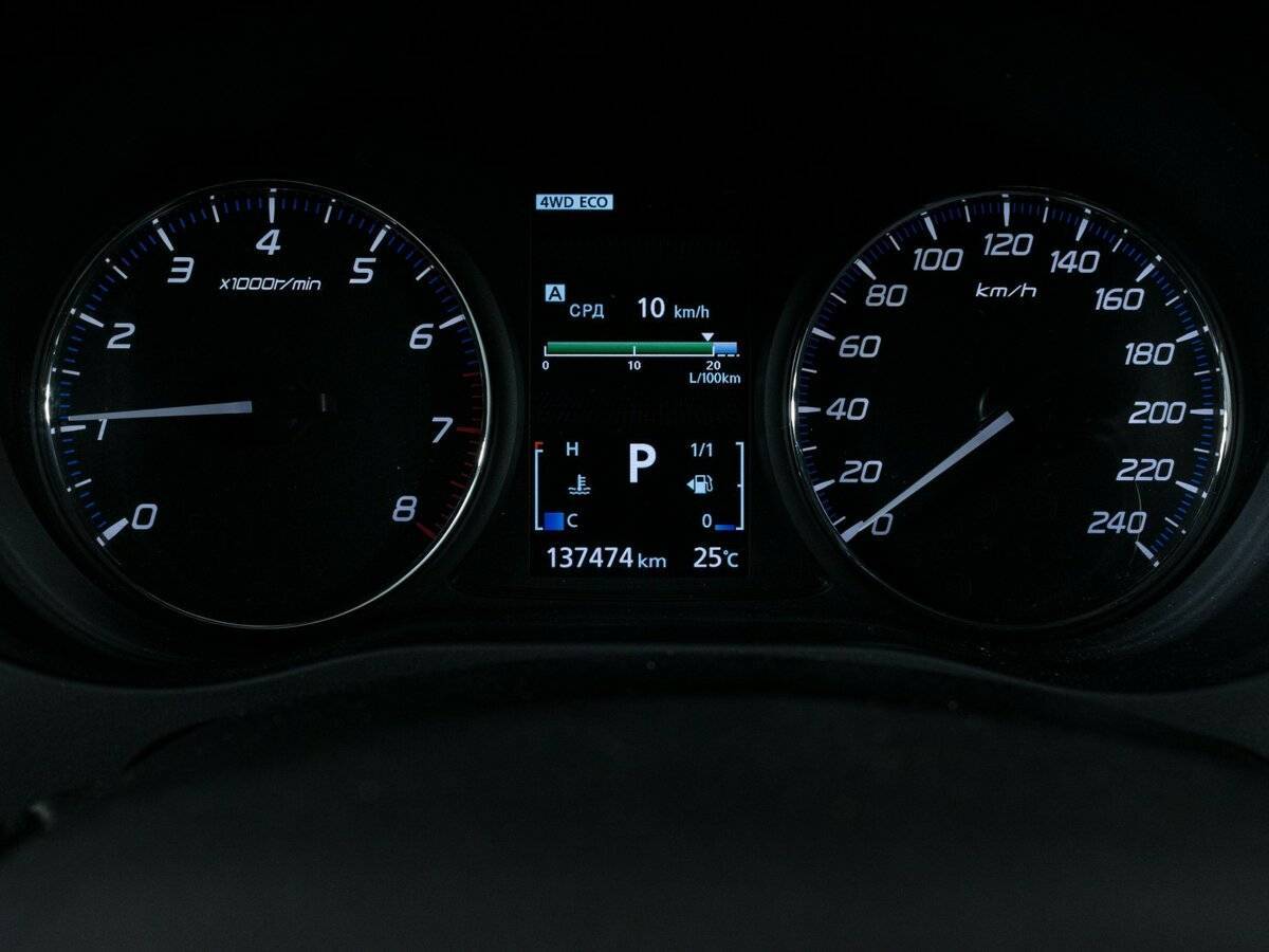 Купить Mitsubishi Outlander, 2018, 137 000 км, фото №13