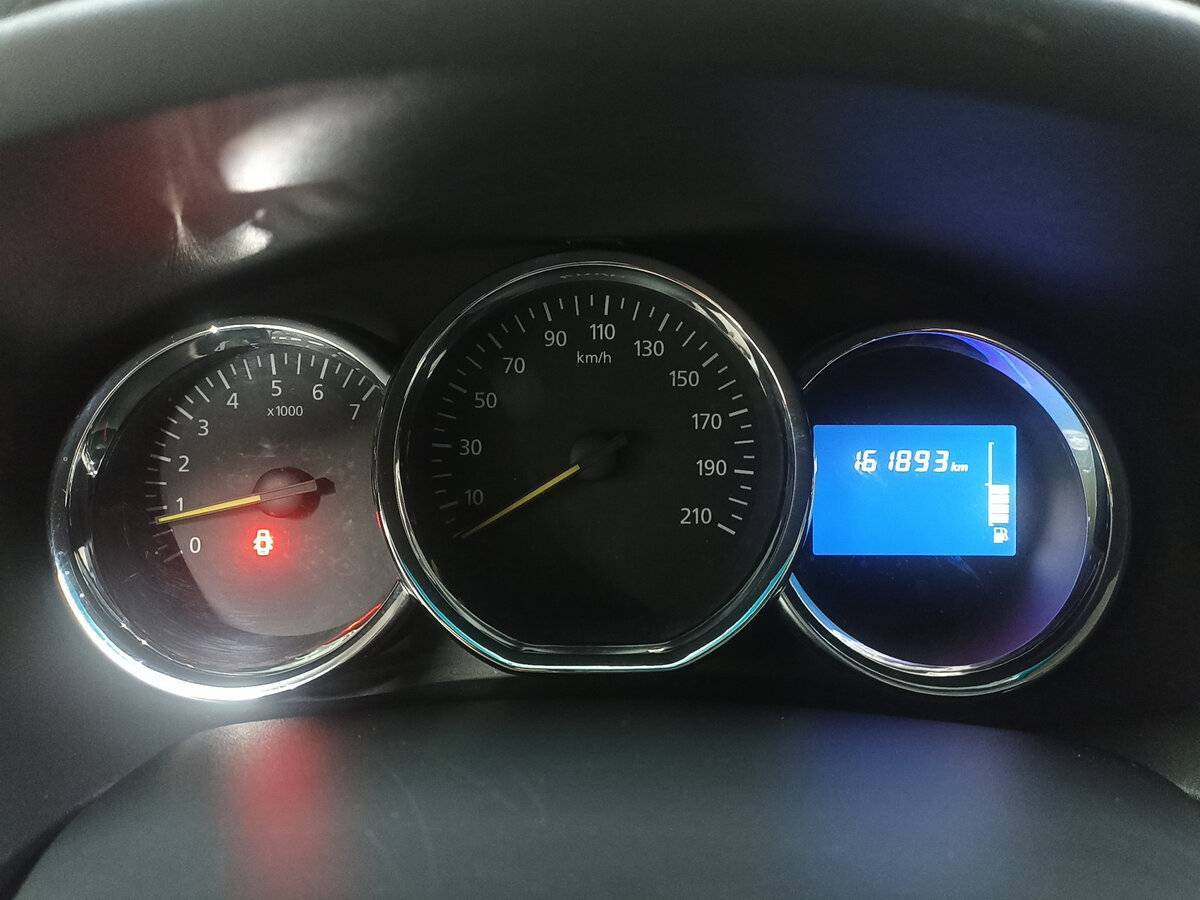 Купить Renault Logan, 2017, 161 892 км, фото №13