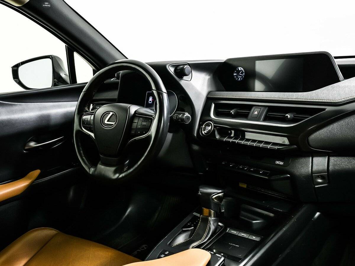 Купить Lexus UX 200, 2019, 84 000 км, фото №9
