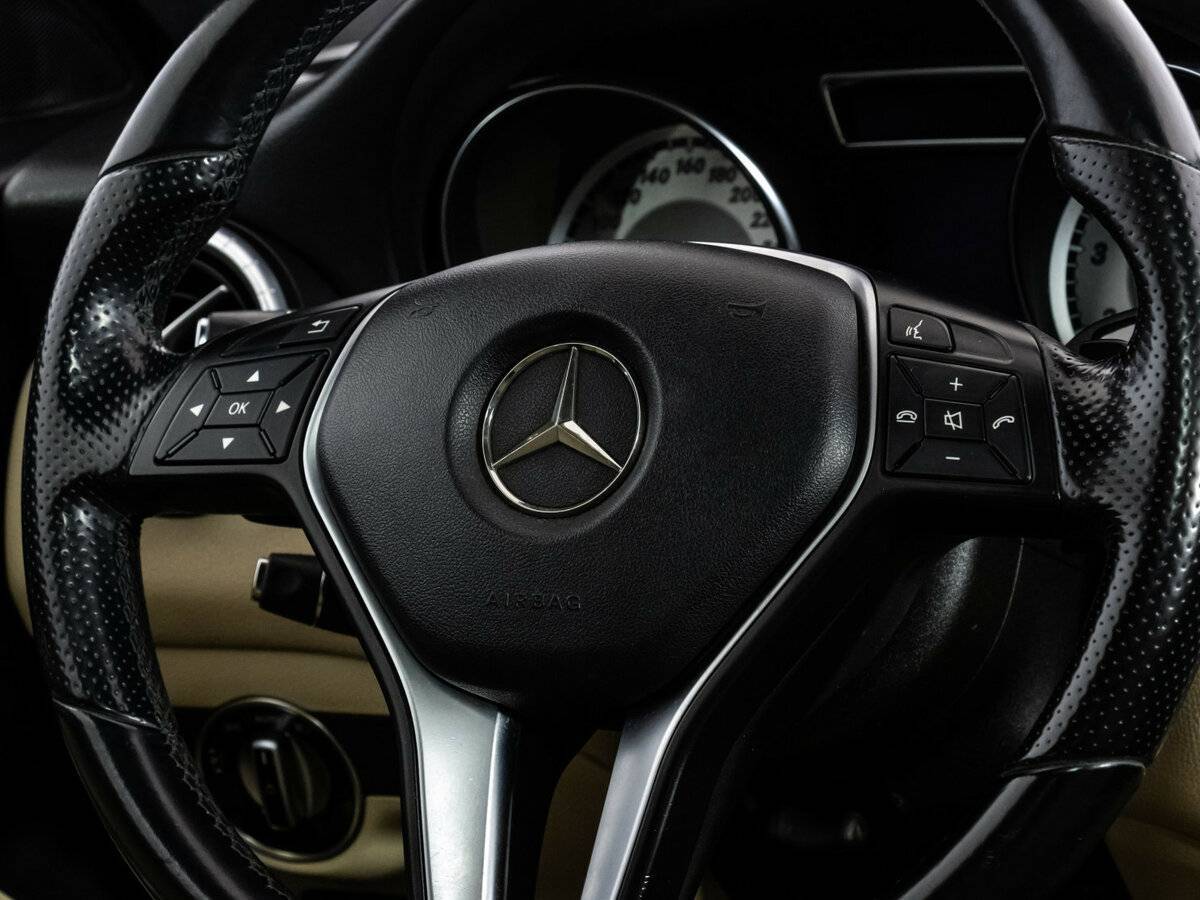 Купить Mercedes-Benz CLA 200, 2013, 174 144 км, фото №11