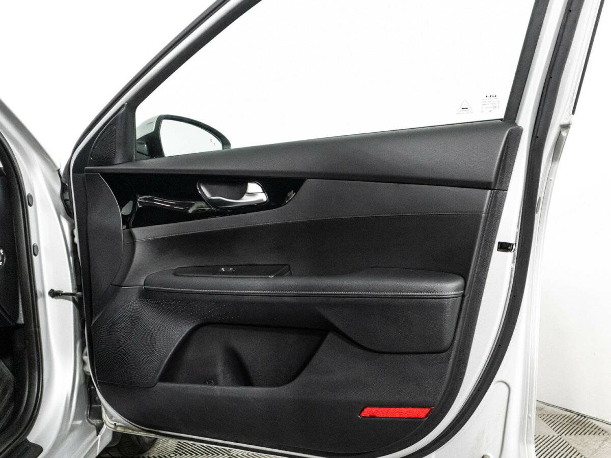 Купить Kia Cerato, 2021, 67 976 км, фото №28