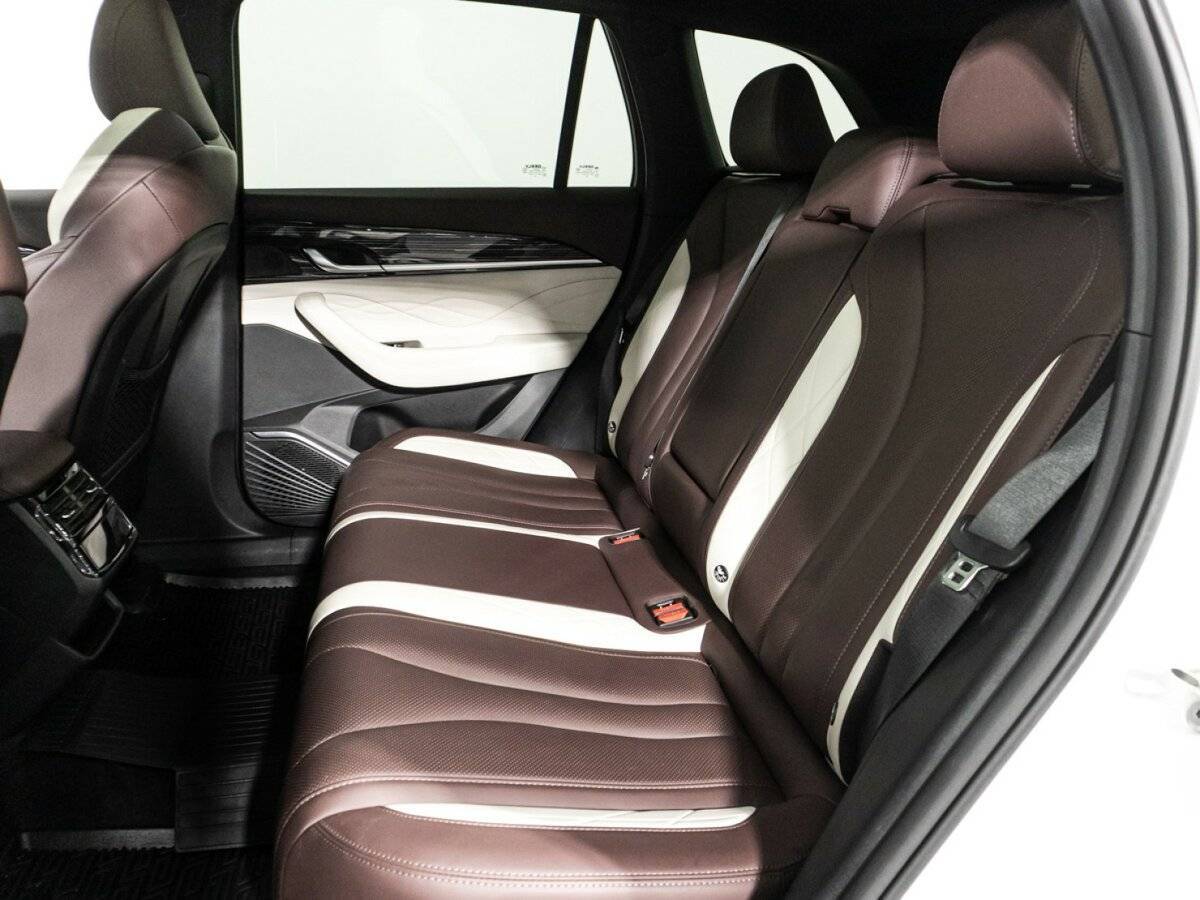 Купить Geely Monjaro, 2023, 61 378 км, фото №10