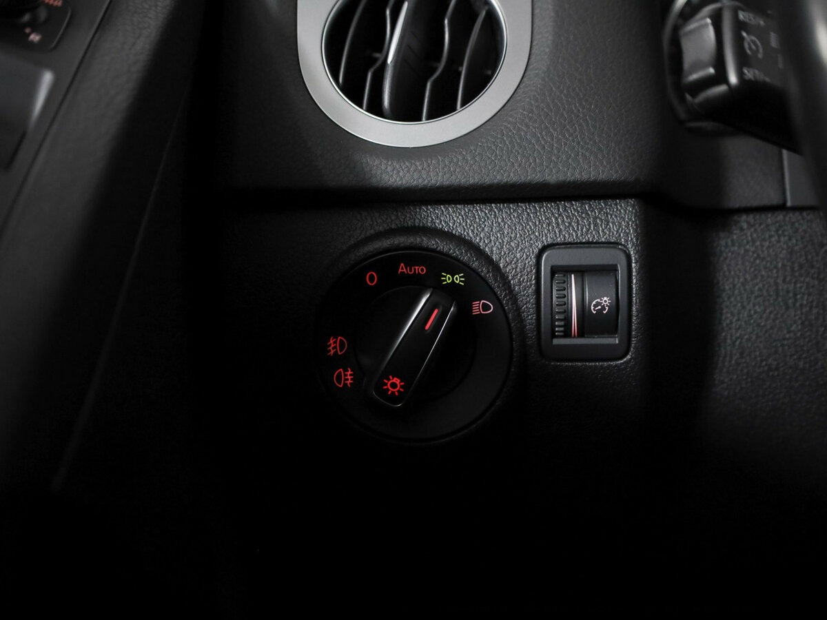 Купить Volkswagen Tiguan I Рестайлинг, 2016, 68 764 км, фото №24