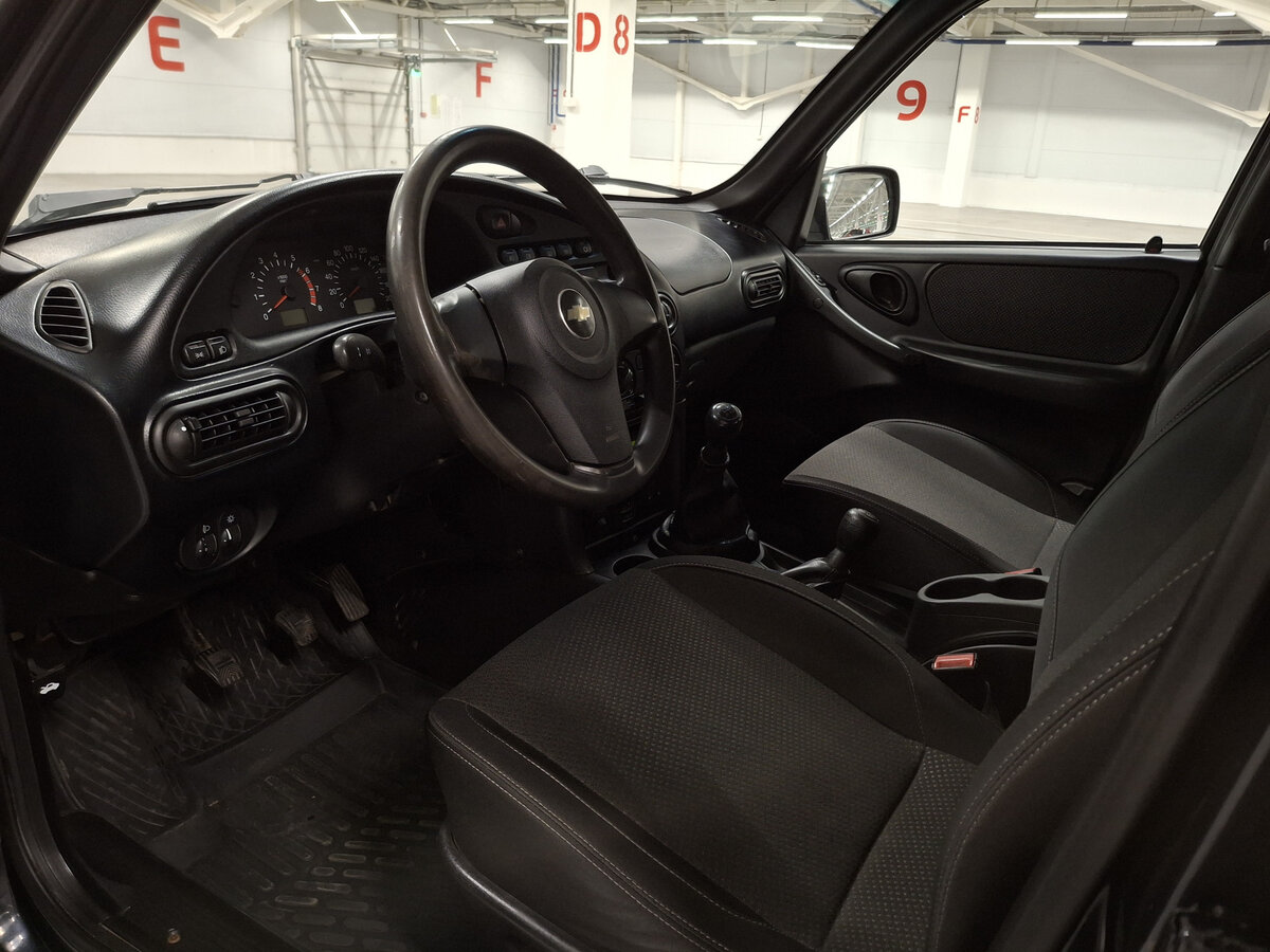 Купить Chevrolet Niva I Рестайлинг, 2017, 85 222 км, фото №16