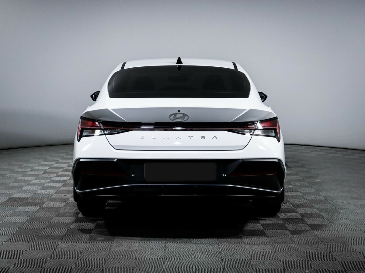 Купить Hyundai Elantra VII (CN7) Рестайлинг, 2024, 2 505 км, фото №5