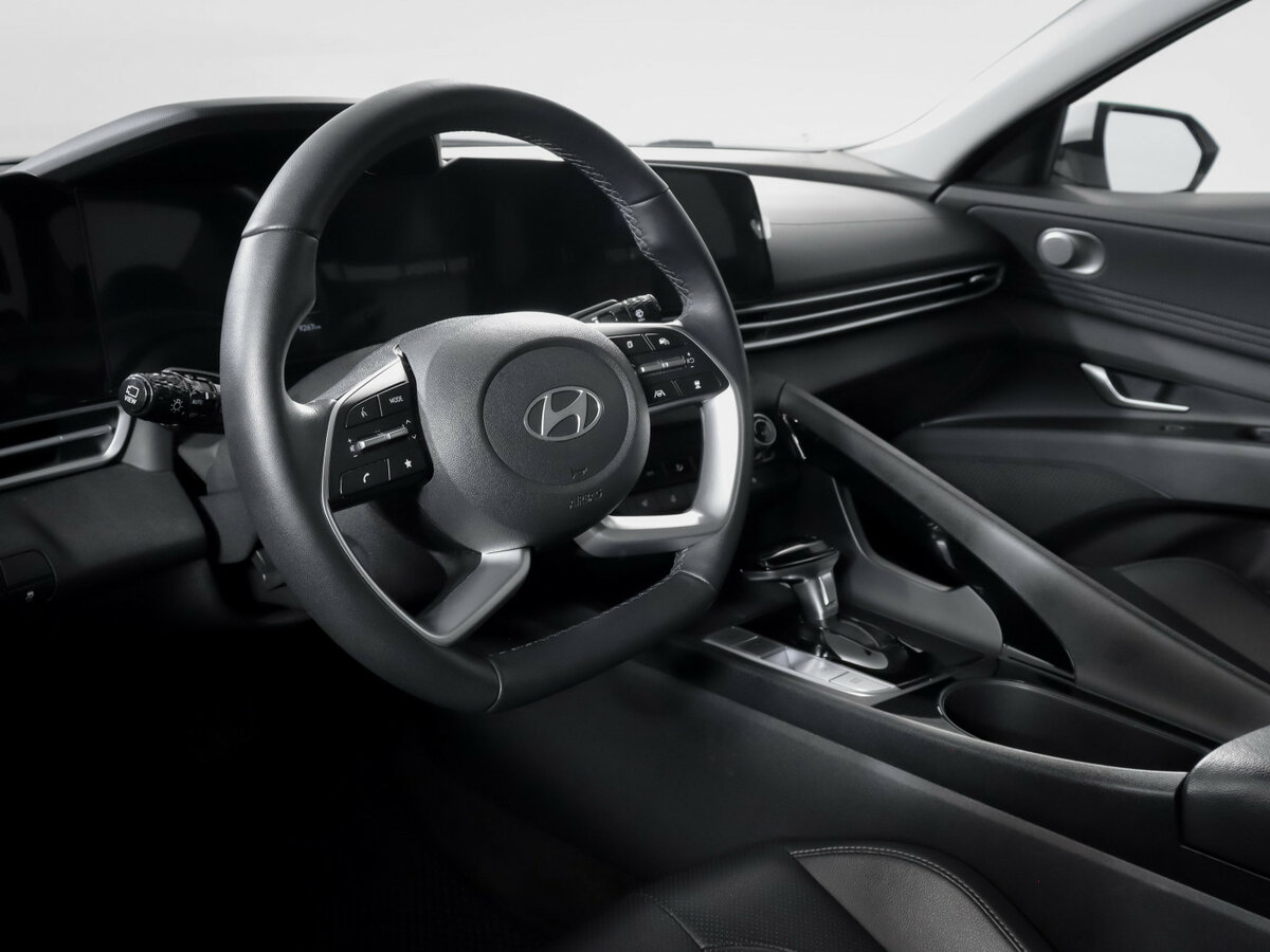 Купить Hyundai Elantra VII (CN7) Рестайлинг, 2024, 9 266 км, фото №11
