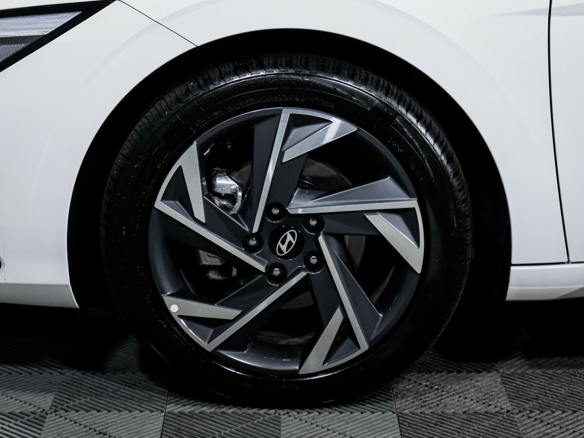 Купить Hyundai Elantra VII (CN7) Рестайлинг, 2024, 9 266 км, фото №12