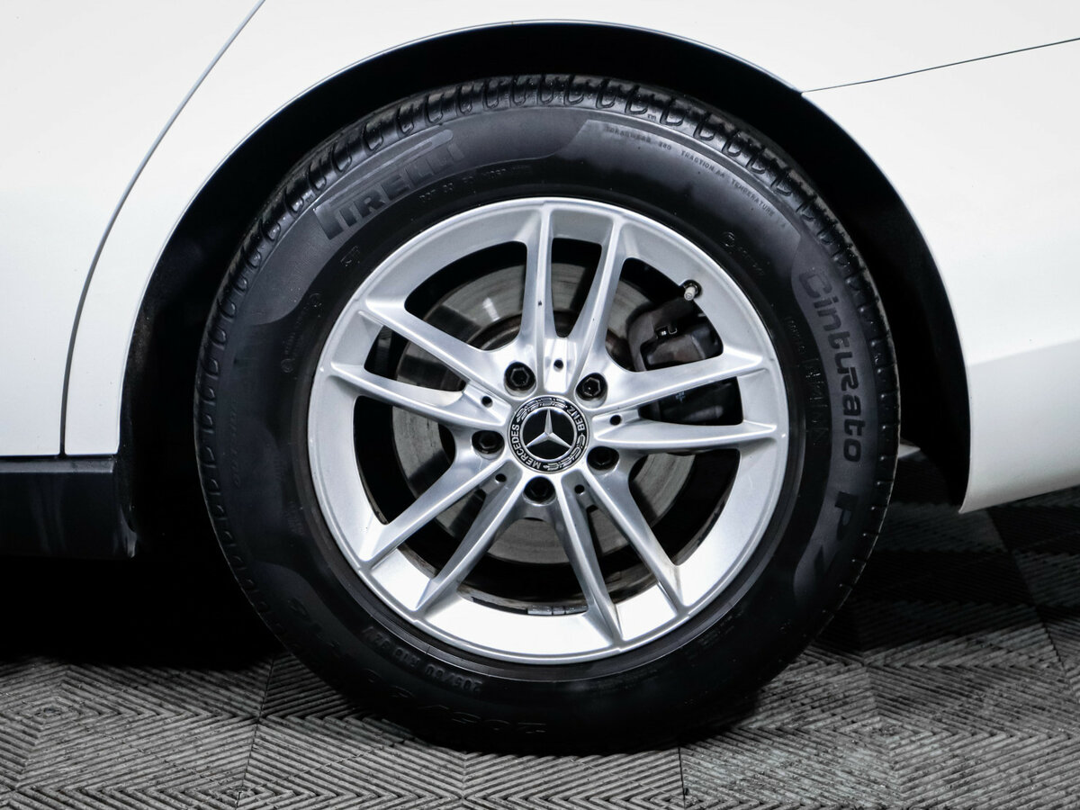 Купить Mercedes-Benz A-Класс 200 IV (W177), 2019, 61 698 км, фото №12