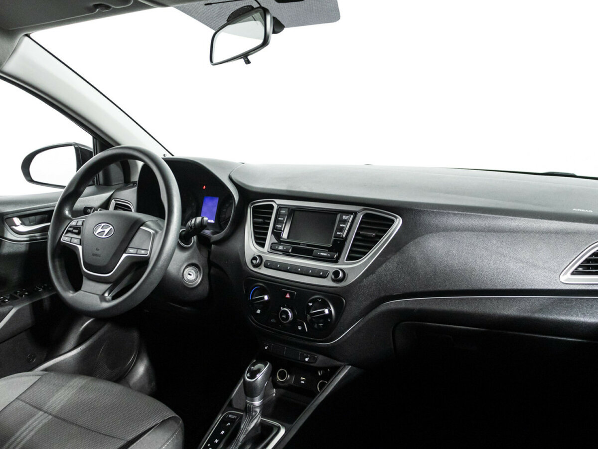 Купить Hyundai Solaris II, 2020, 89 657 км, фото №9