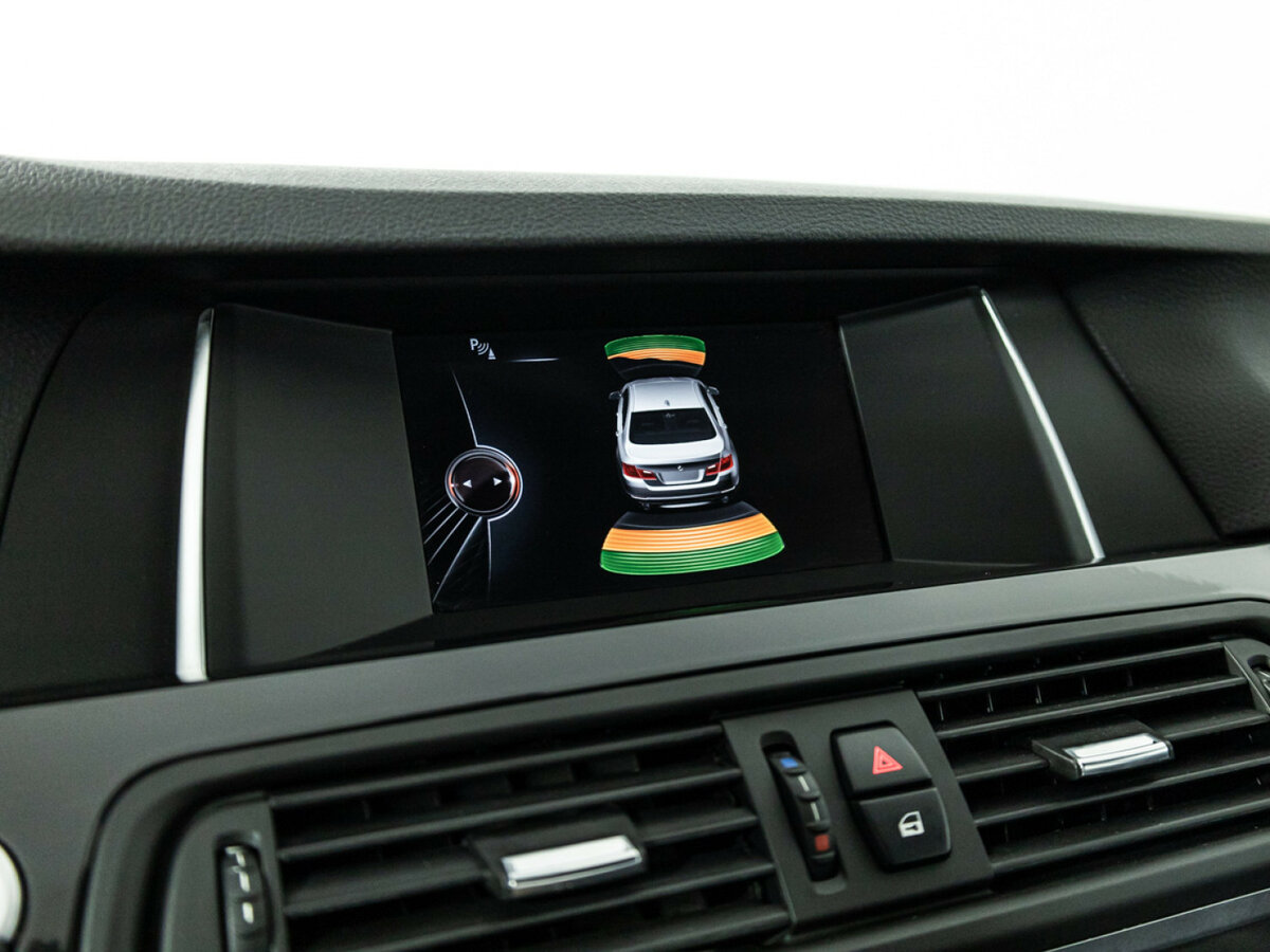 Купить BMW 5 серии 520i VI (F10/F11/F07) Рестайлинг, 2014, 86 444 км, фото №16