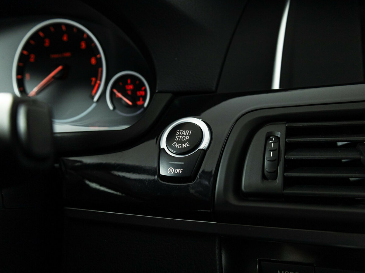 Купить BMW 5 серии 520i VI (F10/F11/F07) Рестайлинг, 2014, 86 444 км, фото №19