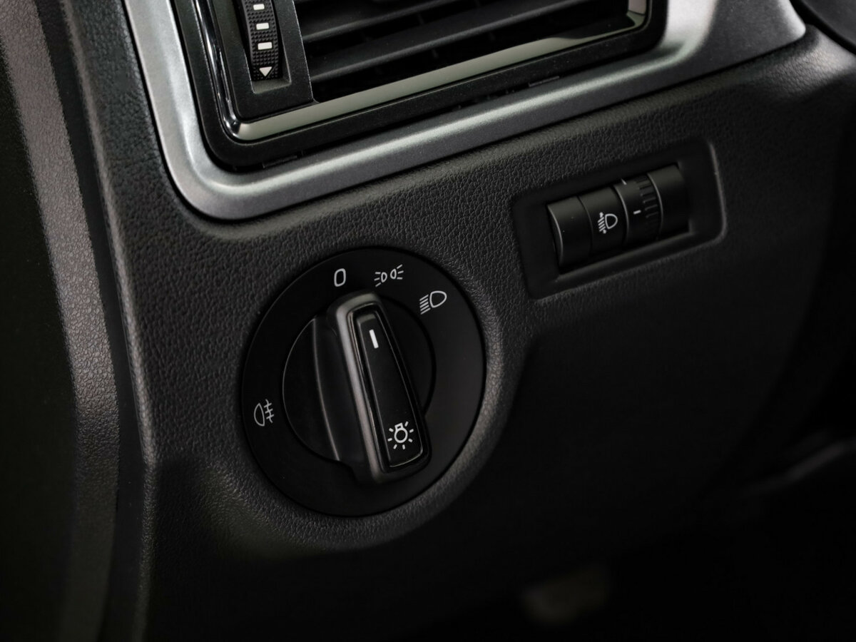 Купить Skoda Rapid I Рестайлинг, 2018, 144 990 км, фото №12