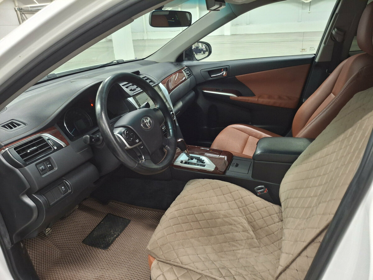 Купить Toyota Camry VII (XV50), 2013, 193 379 км, фото №15