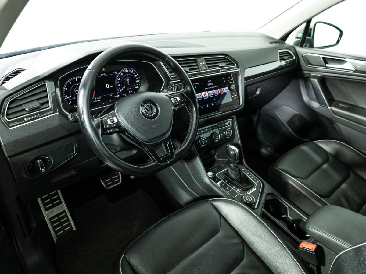 Купить Volkswagen Tiguan II, 2018, 125 644 км, фото №11