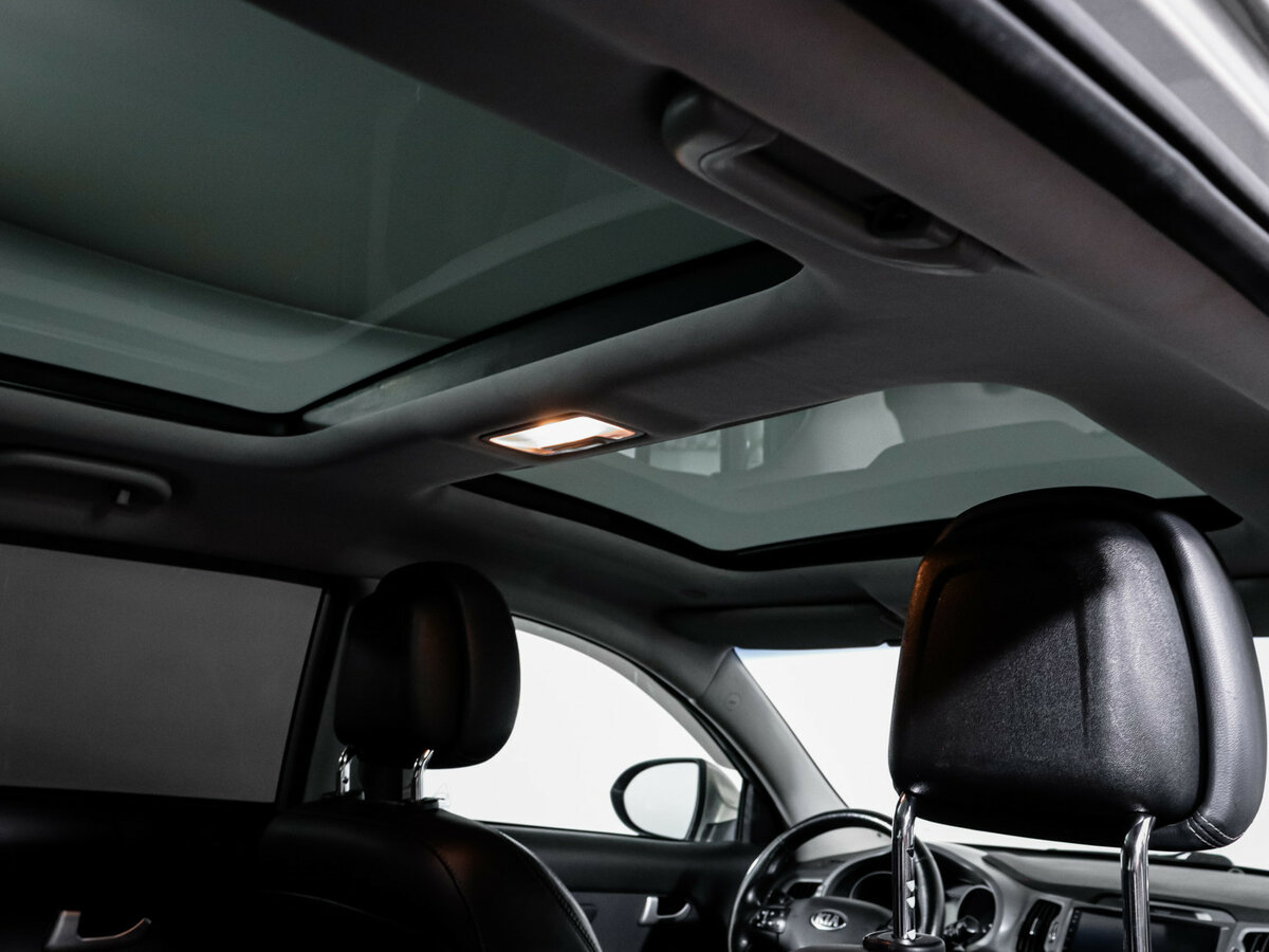 Купить Kia Sportage III Рестайлинг, 2015, 303 972 км, фото №17