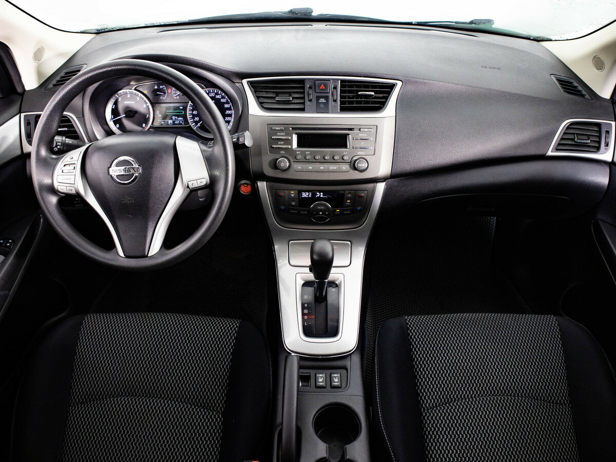Купить Nissan Tiida II, 2015, 122 139 км, фото №8